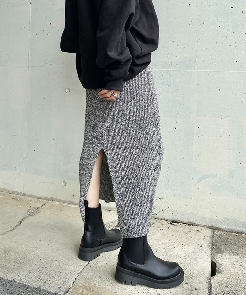 y/m by RIKA(イムバイリカ)の「バルキーミックスナロースカート(スカート・レディース・ブラック/イエロー・FREE)」の6枚目の写真