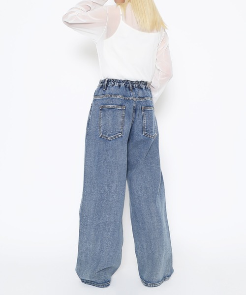 PUNYUS(プニュズ)の「デニムバギーパンツ(デニムパンツ・レディース・ライトインディゴブルー/ブラック・1/2/3/4)」の14枚目の写真
