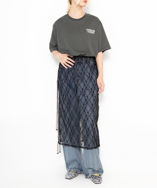 PUNYUS(プニュズ)の「デニムバギーパンツ(デニムパンツ・レディース・ライトインディゴブルー/ブラック・1/2/3/4)」の21枚目の写真