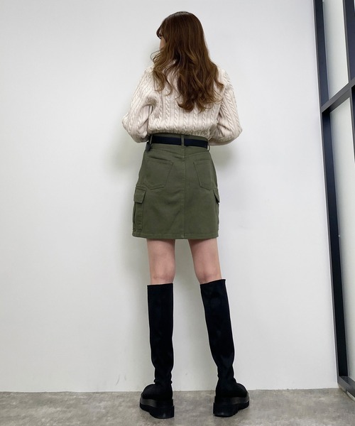 INGNI（イング）の「胸刺しゅうケーブルニット（ニット/セーター・レディース・ブラック/グリーン/アイボリー/ベージュ・M）」の22枚目の写真