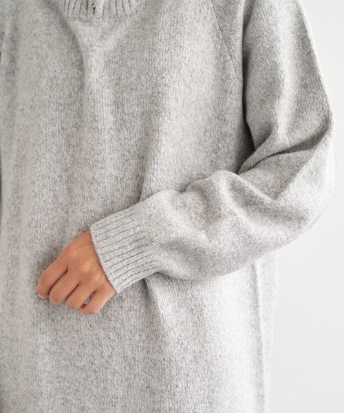 Chaco closet（チャコ クローゼット）の「ハーフジップニットワンピース（ワンピース・レディース・グレー/ブラック/アイボリー・FREE）」の13枚目の写真