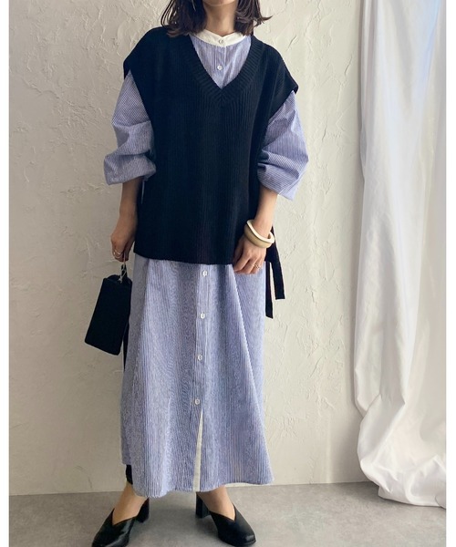 She's Closet(シーズクローゼット)の「Vネック片畦編みサイドリボン前後差ロングニットベスト(ベスト・レディース・ブラック/ブラウン/グレイッシュベージュ/グリーン/ラベンダー・FREE)」の21枚目の写真
