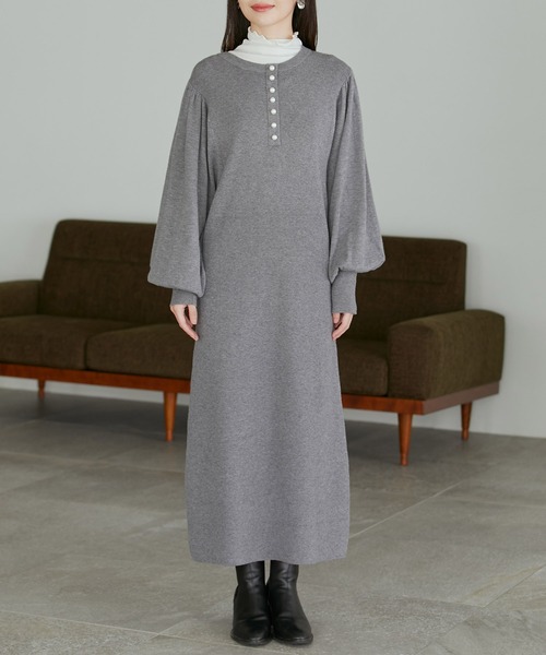 VIS（ビス）の「【前後2WAY】パール釦Iラインニットワンピース（ワンピース・レディース・ベージュ系その他/グリーン/ブラック/グレー・FREE）」の7枚目の写真