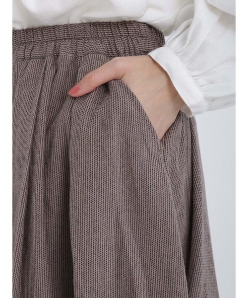 Samansa Mos2（サマンサ モスモス）の「柄アソートタックギャザースカート（スカート・レディース・オフホワイト/ブルー/モカ/チャコール・ﾌﾘ-）」の19枚目の写真