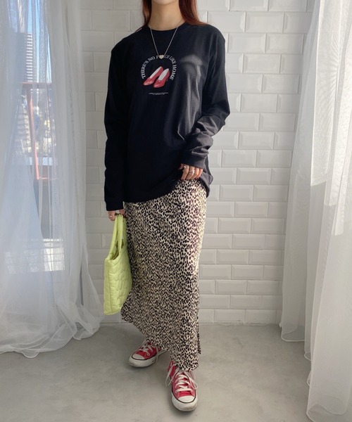 オズの魔法使い/ロゴ/ビッグシルエットロングTシャツ/OZ/映画/フォトTシャツ/ロゴ(Tシャツ/カットソー)|キャラチョイ(キャラチョイ) オズの魔法使い/ロゴ/ビッグシルエットロングTシャツ/OZ/映画/フォトTシャツ/ロゴ(Tシャツ/カットソー)|キャラチョイ(キャラチョイ)