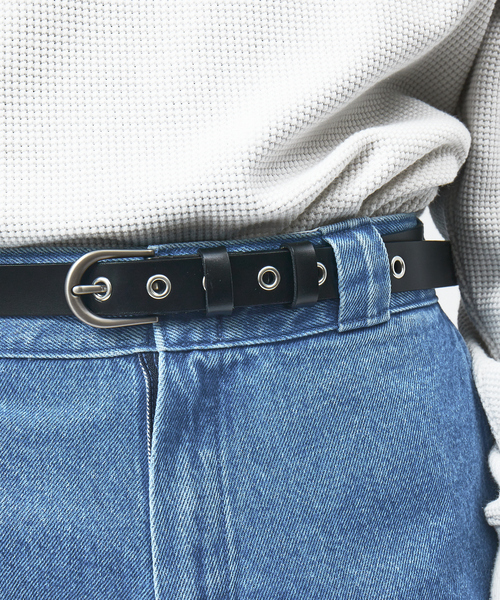 ABAHOUSE(アバハウス)の「OILED LEATHER BLACK NARROW BELT / ブラックレザー ナローベルト シリーズ/ユニセックス(ベルト・メンズ・その他1/その他2/その他3/その他4/その他5/その他6・フリー)」の19枚目の写真