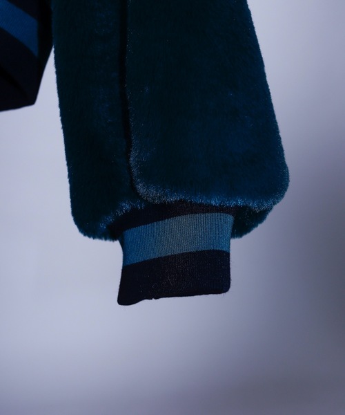 AFYF（エーエフワイエフ）の「AFYF FUR HOOD BLOUSON/ファーフードブルゾン（ブルゾン・メンズ・ブラック/ブラック×グリーン/ホワイト×ブラック/ブラック×パープル・FREE）」の5枚目の写真