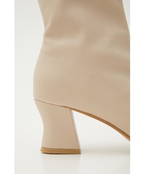 SLY(スライ)の「MINIMAL SQUARE BOOTS ミニマル スクエアブーツ(ブーツ・レディース・ブラック/アイボリー・LARGE/SMALL/MEDIUM)」の7枚目の写真