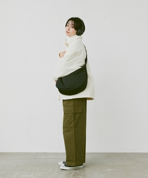 flaner（フラネ）の「nylon shoulder bag/ナイロンショルダーバッグ（ショルダーバッグ・レディース・ホワイト/ブラック・FREE）」の15枚目の写真