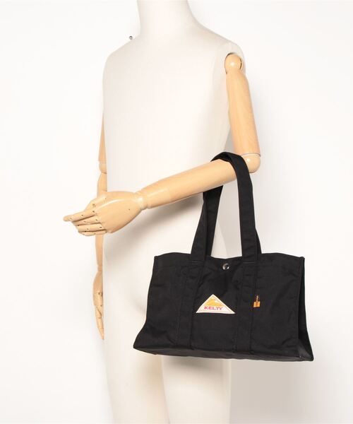 KELTY(ケルティ)の「【KELTY/ケルティ】ナイロンワイドトートバッグ/WIDE BOX TOTE S(トートバッグ・メンズ・ネイビー/モカ/タン/ブラック/ブラウン系その他/セージグリーン・FREE)」の13枚目の写真