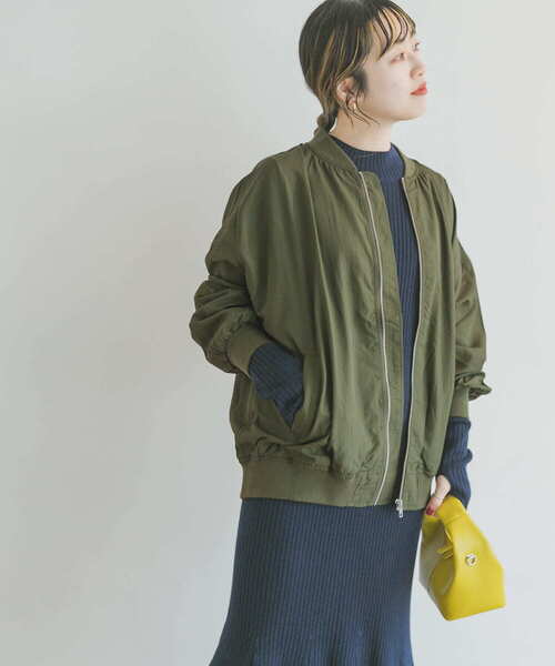 ITEMS URBANRESEARCH(アイテムズ アーバンリサーチ)の「ナイロンリブブルゾン(ブルゾン・レディース・ホワイト系その他/ブラック/カーキ・FREE)」の19枚目の写真