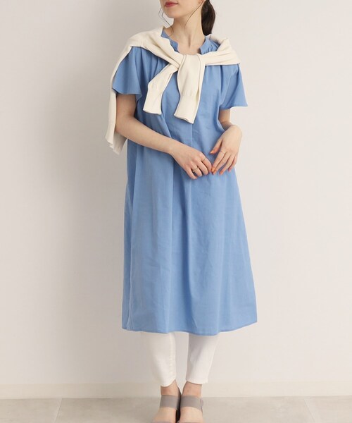 SHOO・LA・RUE(シューラルー)の「◆【UVカット/抗菌防臭/吸水速乾】大人のためのフレンチリネンブレンド ワンピース(ワンピース・レディース・ブルー/ブラック系2/アイボリー系2/ブルー系7/ピンク系/ブラック/ライトブルー/グリーン/イエロー・00)」の6枚目の写真