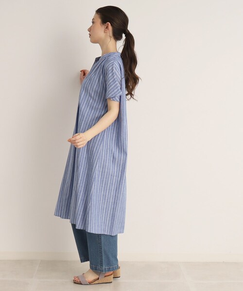 SHOO・LA・RUE(シューラルー)の「◆【UVカット/抗菌防臭/吸水速乾】大人のためのフレンチリネンブレンド ワンピース(ワンピース・レディース・ブルー/ブラック系2/アイボリー系2/ブルー系7/ピンク系/ブラック/ライトブルー/グリーン/イエロー・00)」の11枚目の写真