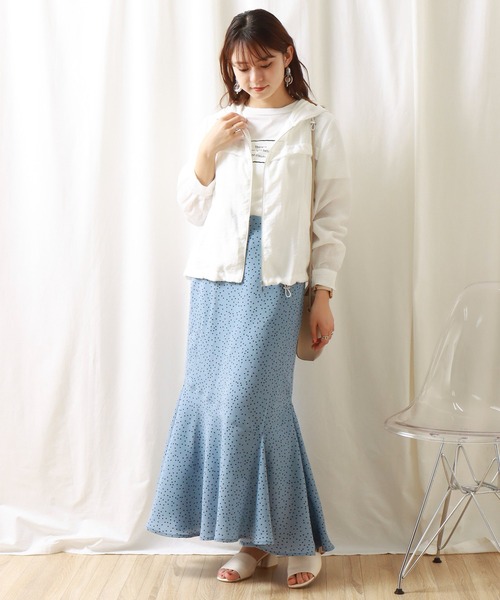 libelle more（リベル モア）の「シアーマウンテンパーカー　フード付きブルゾン（マウンテンパーカー・レディース・イエロー/ライトカーキ/ブラック/オフホワイト・M/L）」の5枚目の写真