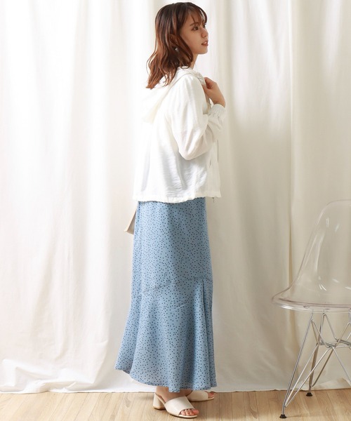 libelle more（リベル モア）の「シアーマウンテンパーカー　フード付きブルゾン（マウンテンパーカー・レディース・イエロー/ライトカーキ/ブラック/オフホワイト・M/L）」の6枚目の写真