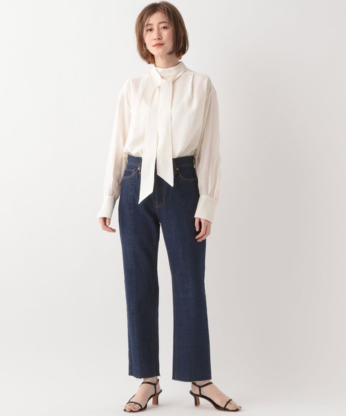 A part by（アパートバイ）の「リメイクテーパードデニム（デニムパンツ・レディース・ライトブルー/ネイビー・MEDIUM/LARGE）」の3枚目の写真