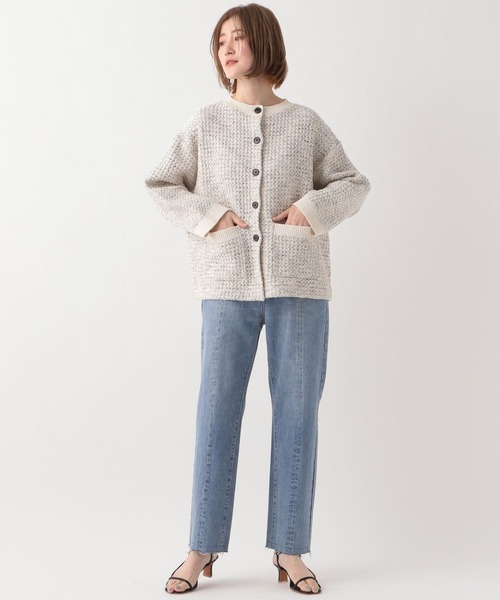 A part by（アパートバイ）の「リメイクテーパードデニム（デニムパンツ・レディース・ライトブルー/ネイビー・MEDIUM/LARGE）」の5枚目の写真