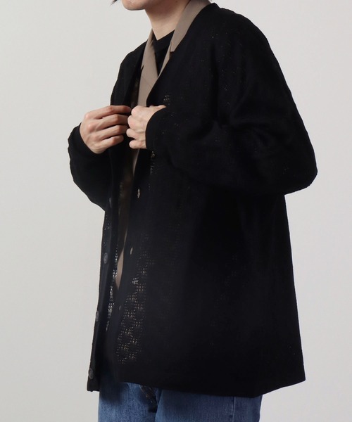 FUNALIVE（ファンアライブ）の「リネンライク 透かしメッシュ編みルーズサイズVネックカーディガン（カーディガン/ボレロ・メンズ・ケリーグリーン/ラベンダー/ワイン/ブラック/チャコールグレー/オフホワイト/グレイッシュブルー・S/M/L）」の16枚目の写真