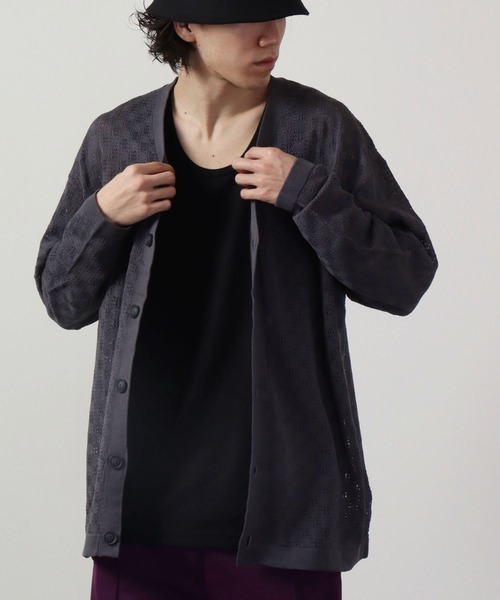 FUNALIVE（ファンアライブ）の「リネンライク 透かしメッシュ編みルーズサイズVネックカーディガン（カーディガン/ボレロ・メンズ・ケリーグリーン/ラベンダー/ワイン/ブラック/チャコールグレー/オフホワイト/グレイッシュブルー・S/M/L）」の20枚目の写真