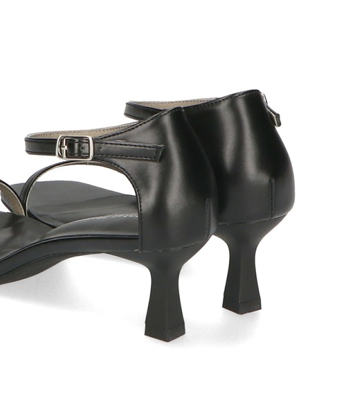 ORiental TRaffic(オリエンタルトラフィック)の「ナローストラップヒールサンダル/31292(サンダル・レディース・ブラック/シルバー/ゴールド・S/M/L/LL)」の7枚目の写真