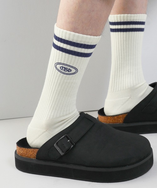 MSG（エムエスジー）の「ワンポイントロゴ刺繍リブソックス（ソックス/靴下・メンズ・ブラック/オレンジ/パープル/グリーン/ホワイト/ブラック系2/ブルー系2/イエロー系2/ブラック系1/ピンク系1/ホワイト系1/ホワイト系2/ブラウン系1・25-27CM）」の4枚目の写真