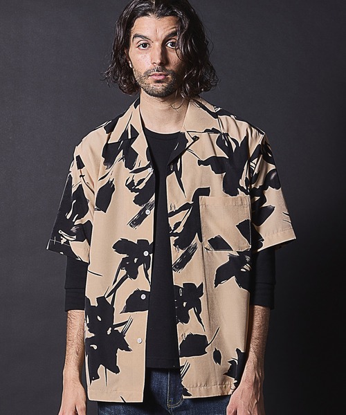 RATTLE TRAP(ラトルトラップ)の「シャドー花柄プリントオープンカラーシャツ(シャツ/ブラウス・メンズ・ホワイト/ベージュ/カーキ・LL/L/M)」の2枚目の写真