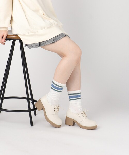 cs T&P(シーエスティーアンドピー)の「レースアップマニッシュシューズ(パンプス・レディース・アイボリー/ダークブラウン系8/ブラック・22.5cm/23.0cm/23.5cm/24.0cm/24.5cm/25.0cm)」の18枚目の写真