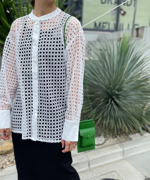 mi via loca（ミヴィアロカ）の「メッシュバンドカラーシャツ（シャツ/ブラウス・レディース・オフホワイト/グレー/ブラック・FREE）」の8枚目の写真