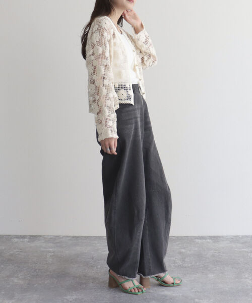 fredy emue(フレディエミュ)の「コットンレース前開きカーディガン(カーディガン/ボレロ・レディース・チャコールグレー/アイボリー・38)」の8枚目の写真