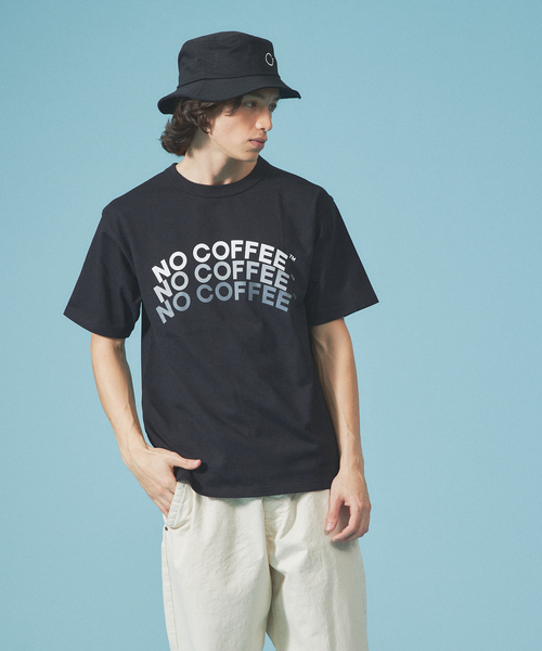 FRUIT OF THE LOOM(フルーツオブザルーム)の「【NO COFFEE × FRUIT OF THE LOOM】コラボアイテム ワンポイントブランドロゴ プリント Tシャツ / ユニセックス(Tシャツ/カットソー・メンズ・ブラック系その他2/ブラック/ブラック系その他/ホワイト系その他2/ブラック系その他3/ホワイト系その他/ホワイト系その他3/ホワイト・M/L/XL)」の10枚目の写真