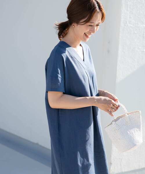 リネンレーヨンVネックミディワンピース
