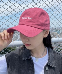 CLEA（クレア）の「【全6色】Moi et Toi ロゴ刺繍カラーキャップ（キャップ・レディース）」