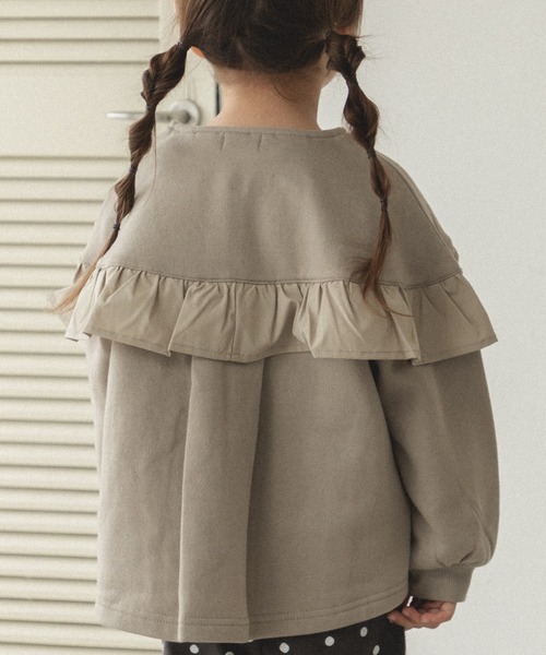 pairmanon（ペアマノン）の「フリル付き ノーカラー ジップブルゾン