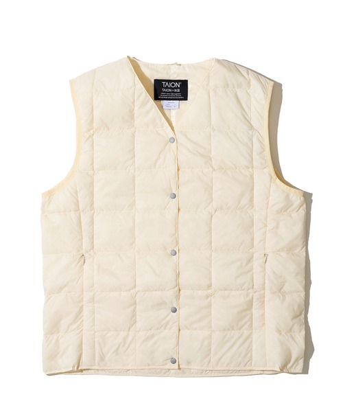 TAION（タイオン）の「【TAION / タイオン】V NECK BUTTON DOWN VEST / インナーダウンベスト TAION-W001（ダウンベスト・レディース・ブラック/カーキ/チャコールグレー/グレー/オフホワイト/サンドベージュ/ネイビー/ライトグレー/セージグリーン・SMALL/MEDIUM/LARGE/X-LARGE/XX-LARGE）」の10枚目の写真
