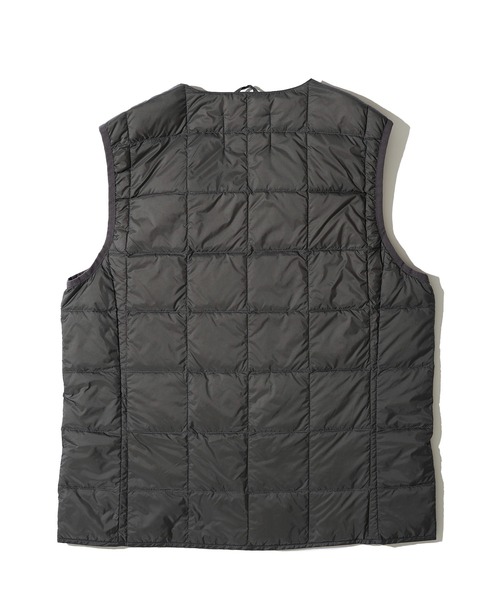 TAION（タイオン）の「【TAION / タイオン】V NECK BUTTON DOWN VEST / インナーダウンベスト TAION-W001（ダウンベスト・レディース・ブラック/カーキ/チャコールグレー/グレー/オフホワイト/サンドベージュ/ネイビー/ライトグレー/セージグリーン・SMALL/MEDIUM/LARGE/X-LARGE/XX-LARGE）」の15枚目の写真