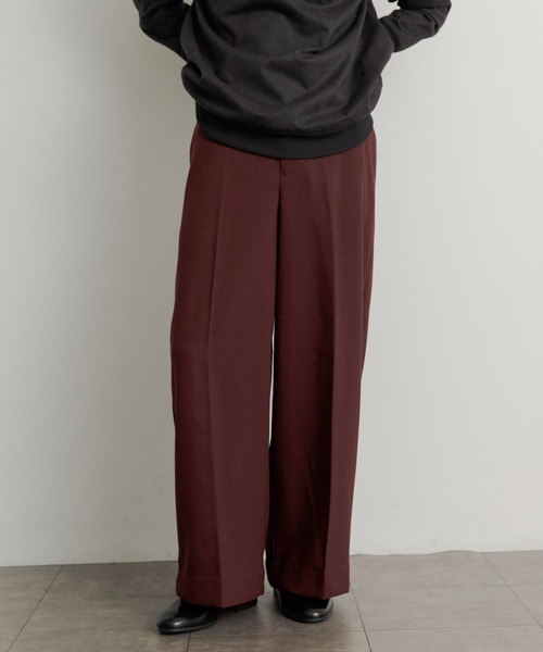 SENSE OF PLACE by URBAN RESEARCH(センスオブプレイスバイアーバンリサーチ)の「ハードツイルセンタープレスワイドパンツ(その他パンツ・メンズ・ブラック/グレー/ブラウン/ボルドー・MEDIUM/LARGE)」の1枚目の写真