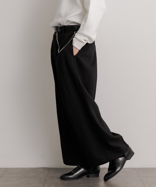 SENSE OF PLACE by URBAN RESEARCH(センスオブプレイスバイアーバンリサーチ)の「ハードツイルセンタープレスワイドパンツ(その他パンツ・メンズ・ブラック/グレー/ブラウン/ボルドー・MEDIUM/LARGE)」の13枚目の写真