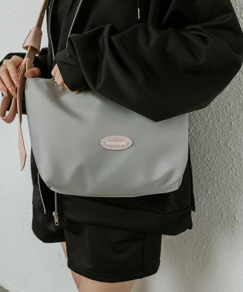 LA VORAGINE（ラ ヴォラジネ）の「配色ショルダー　ナイロンショルダーバッグ（ショルダーバッグ・レディース・グレー/ピンク・FREE）」の21枚目の写真