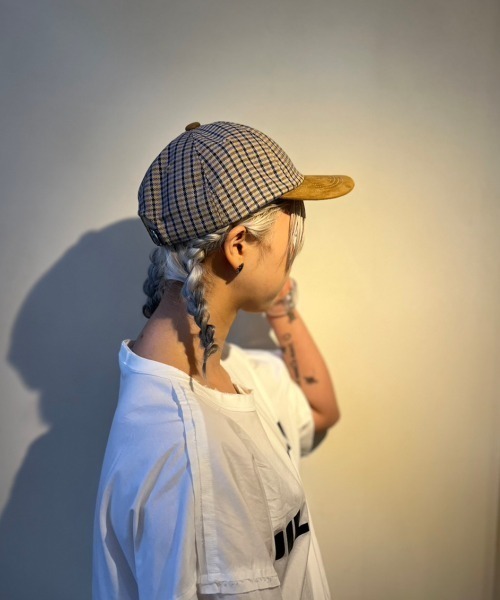 RAWLIFE（ロウライフ）の「THE FACTORY MADE/ザファクトリーメイド/CHECK BICOLOR CAP（キャップ・レディース・チャコールグレー/ベージュ・FREE）」の9枚目の写真