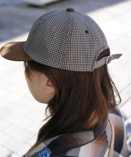 RAWLIFE（ロウライフ）の「THE FACTORY MADE/ザファクトリーメイド/CHECK BICOLOR CAP（キャップ・レディース・チャコールグレー/ベージュ・FREE）」の5枚目の写真
