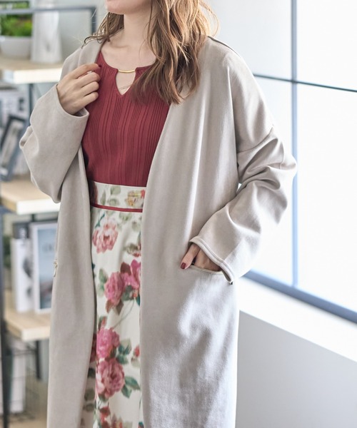 tocco closet(トッコ クローゼット)の「ポケットファスナースエードポンチコーディガン(ノーカラーコート・レディース・ベージュ/グレー/モカ/グレイッシュベージュ・M)」の18枚目の写真