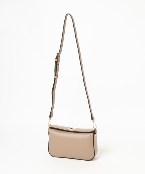 Andemiu(アンデミュウ)の「【WEB限定】2WAYレクタングルバッグ 991453(ショルダーバッグ・レディース・ベージュ/テラコッタ・FREE)」の14枚目の写真