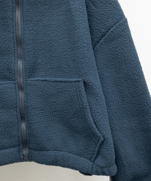 Miniministore(ミニミニストア)の「ボアジャケット 韓国 フリースジャケット(ブルゾン・レディース・ブルーグレー/ネイビー/アイボリー・フリー)」の11枚目の写真