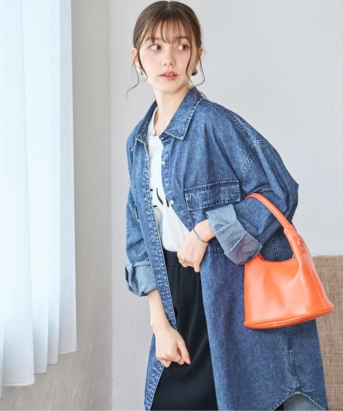 WEGO(ウィゴー)の「WEGO/デニムBIGシャツ(シャツ/ブラウス・レディース・ブラック系その他/ライトインディゴブルー/コバルトブルー・FREE)」の22枚目の写真