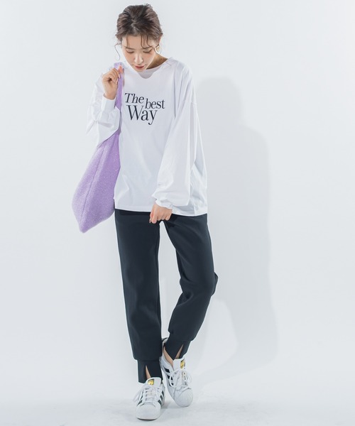 VICKY（ビッキー）の「【ビッキー定番/ロングシーズン大活躍/L号サイズ/新色登場！】裾スリットジョガーパンツ《手洗い可能》（スウェットパンツ・レディース・オフホワイト/ブラック/ベージュ/グレー・S/M/L）」の9枚目の写真