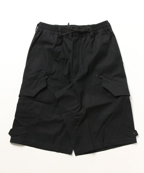 Y-3(ワイスリー)の「WRKWR SHORTS(カーゴパンツ・メンズ・ブラック・LARGE/X-SMALL/SMALL/X-LARGE/MEDIUM)」の2枚目の写真
