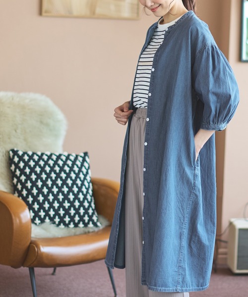 Honeys（ハニーズ）の「７分袖デニムマオカラーシャツワンピース（シャツワンピース・レディース・ライトブルー/ライトインディゴブルー・S/M/L/LL/3L）」の17枚目の写真