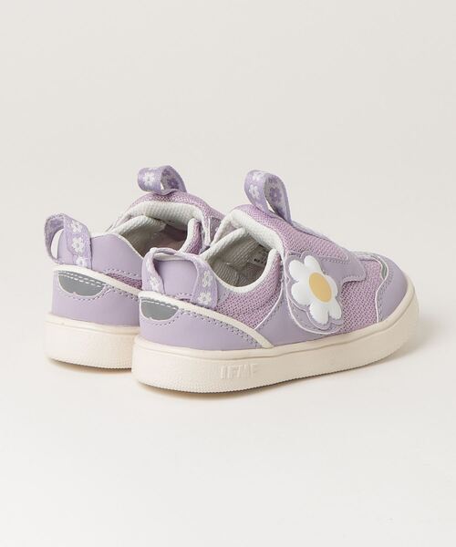 IFME（イフミー）の「KIDS｜ifme CALIN ビッグデイジー ifme patto スニーカー（スニーカー・キッズ・ピンク/パープル/イエロー・15.5cm/16.0cm/16.5cm/17.0cm/17.5cm/18.0cm/18.5cm/19.0cm/19.5cm/20.0cm/20.5cm/21.0cm/15.0cm）」の4枚目の写真