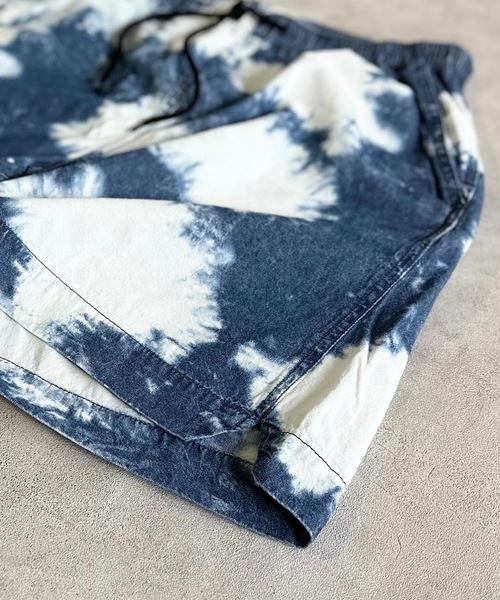 BIG FIELD（ビッグフィールド）の「ハイブリーチハーフパンツ/おとな（デニムパンツ・レディース・ブラック/ライトブルー・170cm）」の5枚目の写真