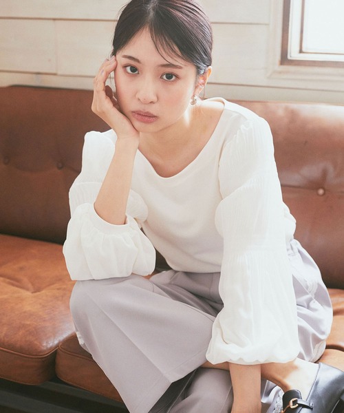 earth music&ecology（アースミュージックアンドエコロジー）の「マジョリカプリーツプルオーバー（Tシャツ/カットソー・レディース・ミント/オフホワイト/ピンクベージュ/サックスブルー/ブラック・FREE）」の7枚目の写真